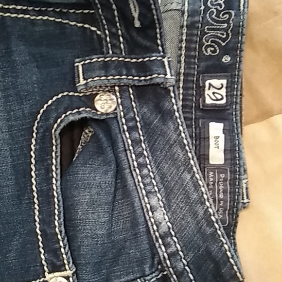 Jean - Picture 1 of 2